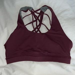 Queenieke Light Support Free Sport Bra Size Medium Burgundy